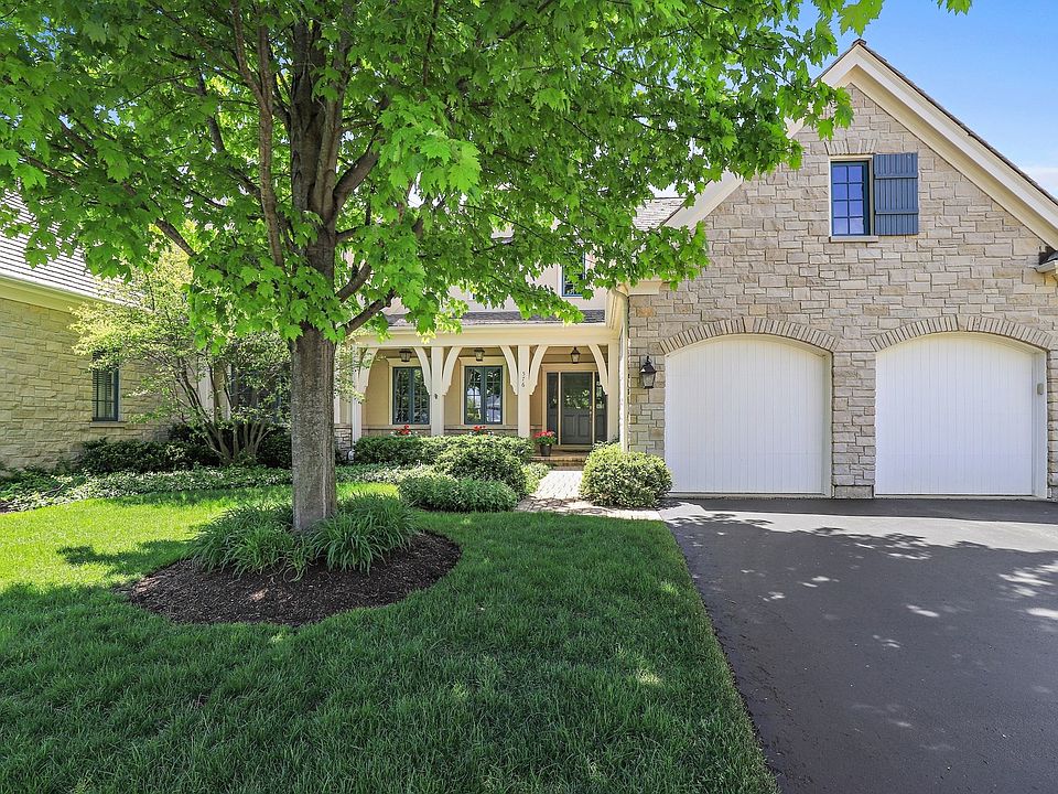 1st image of 576 Greenway Dr
