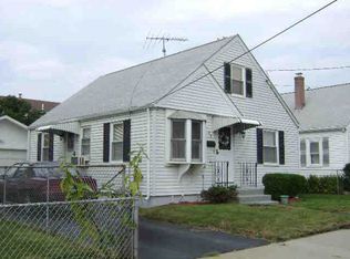 64 Grand Ave, Pawtucket, RI 02861