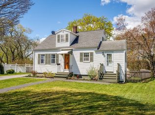 18 Brook Rd, Portland, ME 04103