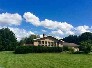 112 Harrisonville Lake Rd, Pilesgrove, NJ 08098