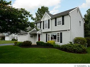 698 Brookeville Dr, Webster, NY 14580