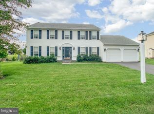 2191 Deer Ln, Schwenksville, PA 19473