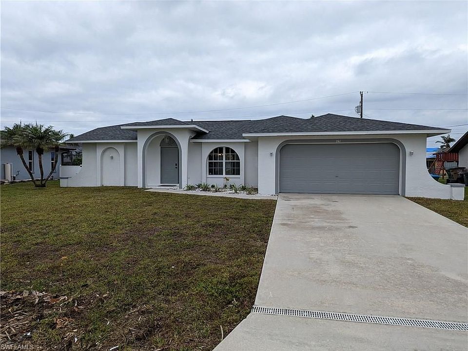 1st image of 241 SW 46th Ter