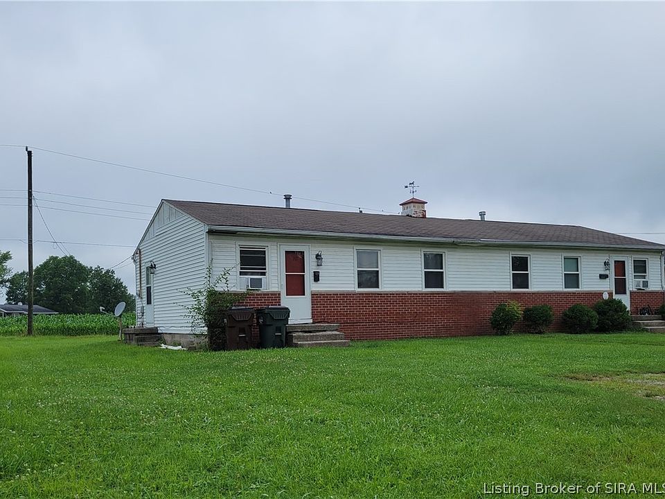 2nd image of 110-110 1/2 N Bethany Road