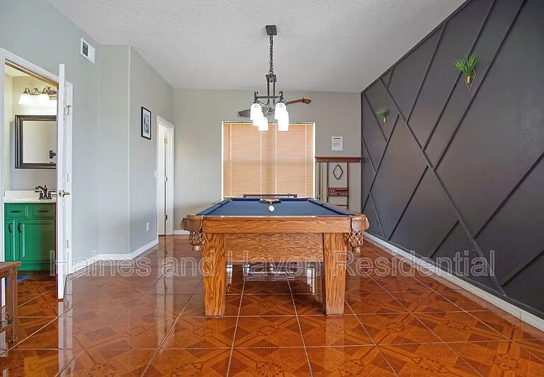 403 Corvina Dr — Photo 29