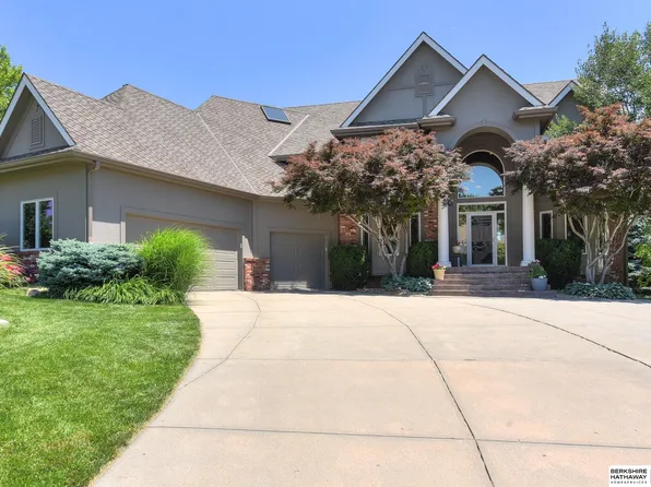 2526 S 191st Cir, Omaha, NE 68130