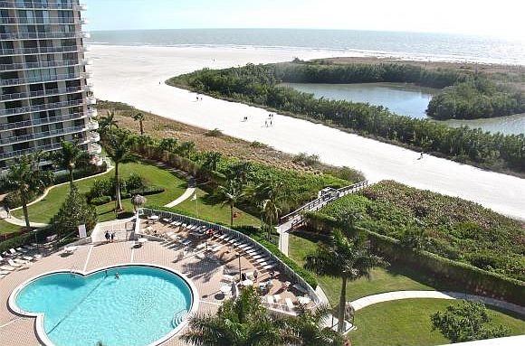 1st image of 440 Seaview Ct APT 1104