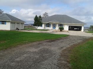 118 Commercial Ave E, East Palatka, FL 32131