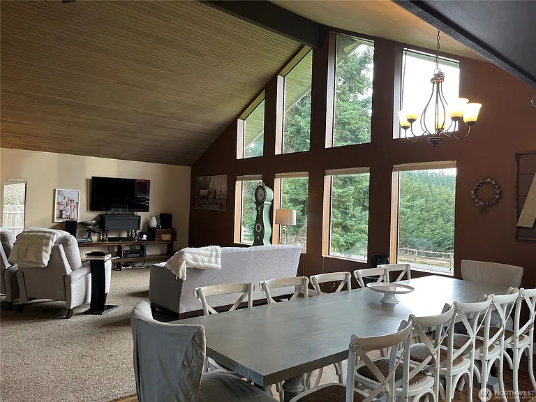 615 Arrowhead Rd — Photo 28