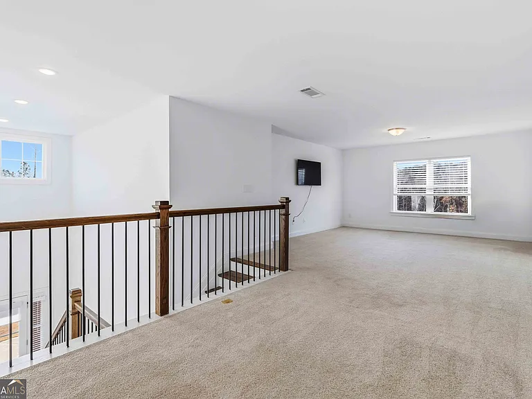 2950 Stone Rd — Photo 31