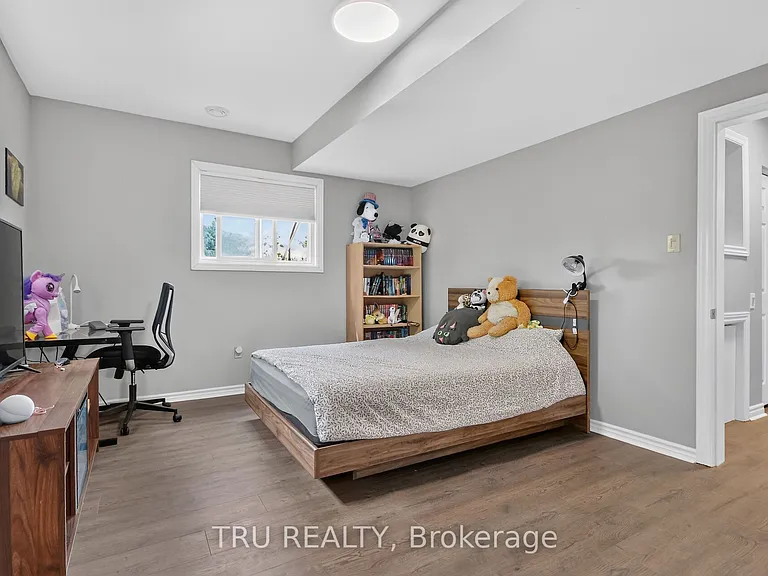 2376 Kinburn Side Rd — Photo 49
