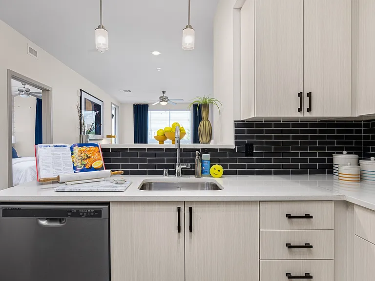 Duo Apartments — Photo 47