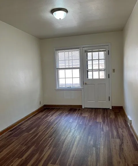 611 E Henry Clay St #3 — Photo 8
