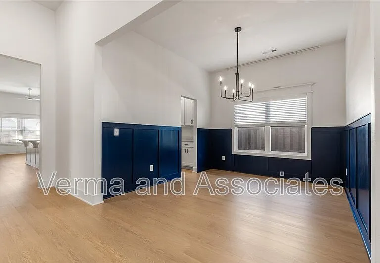 6300 Beacon St — Photo 8