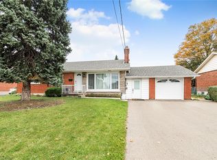 13 Meadowvale Ave, Hamilton, ON L8G 2L7