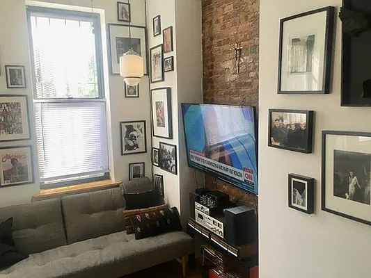 Rented by Avenue Sotheby's International Realty | media 2