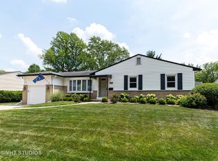1451 E Michele Dr, Palatine, IL 60074