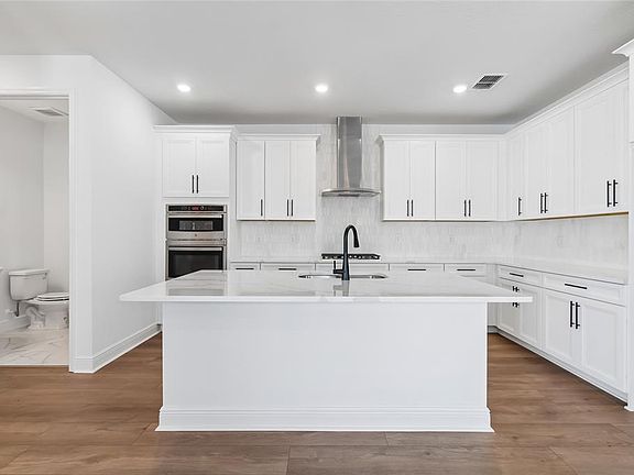 6th image of this home
