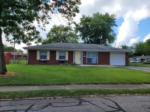 920 Princeton Dr, New Whiteland, IN 46184