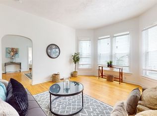 1111 27th St APT 2, Des Moines, IA 50311