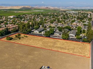 0 E Sequoia Dr, Dinuba, CA 93618
