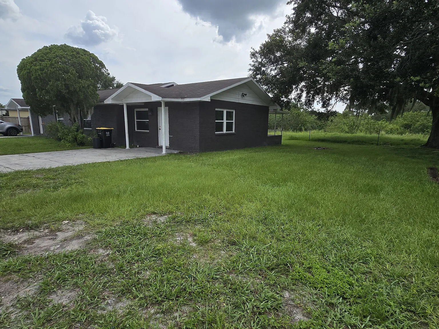 2 bed, 918 sqft, $1,375 — Photo 2