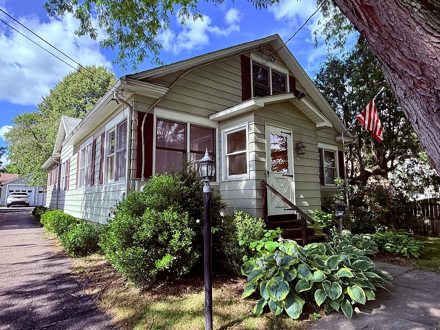 3 bed, 1540 sqft, $2,500 — Photo 1
