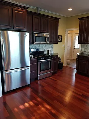 Rented by Voro, LLC | media 18