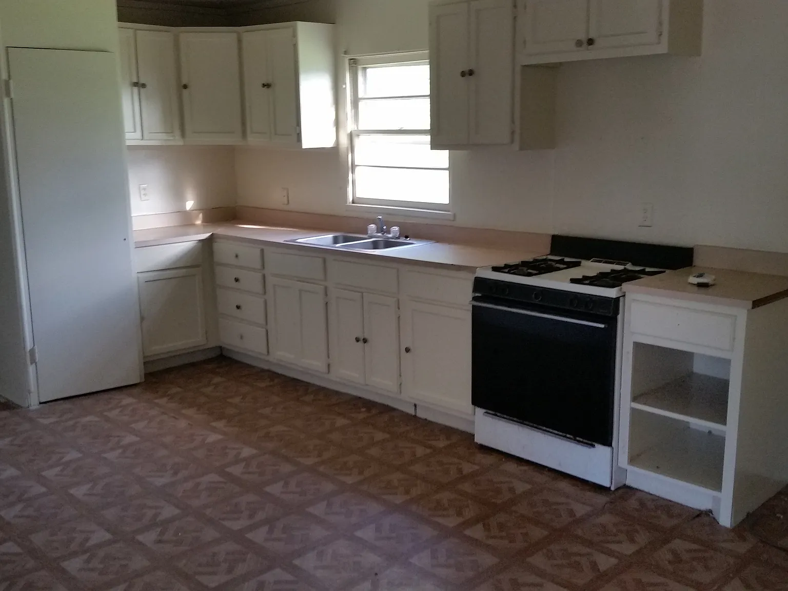 307 Ponderosa — Photo 3