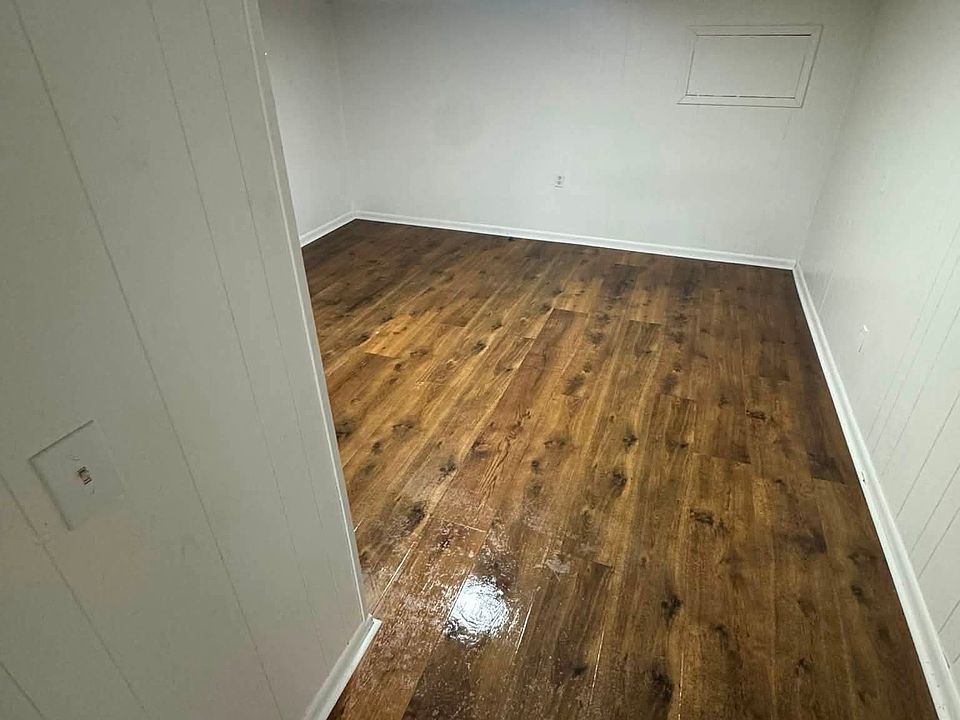 1st image of 2408 Phillips St #2408