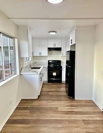 4th image of 210 Hamlet St APT 207