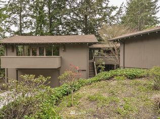 17405 13th Ave SW, Seattle, WA 98166