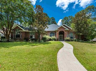 169 Wulf Creek Dr, Center, TX 75935