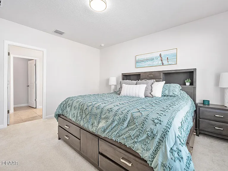 377 Crestwind Dr — Photo 16