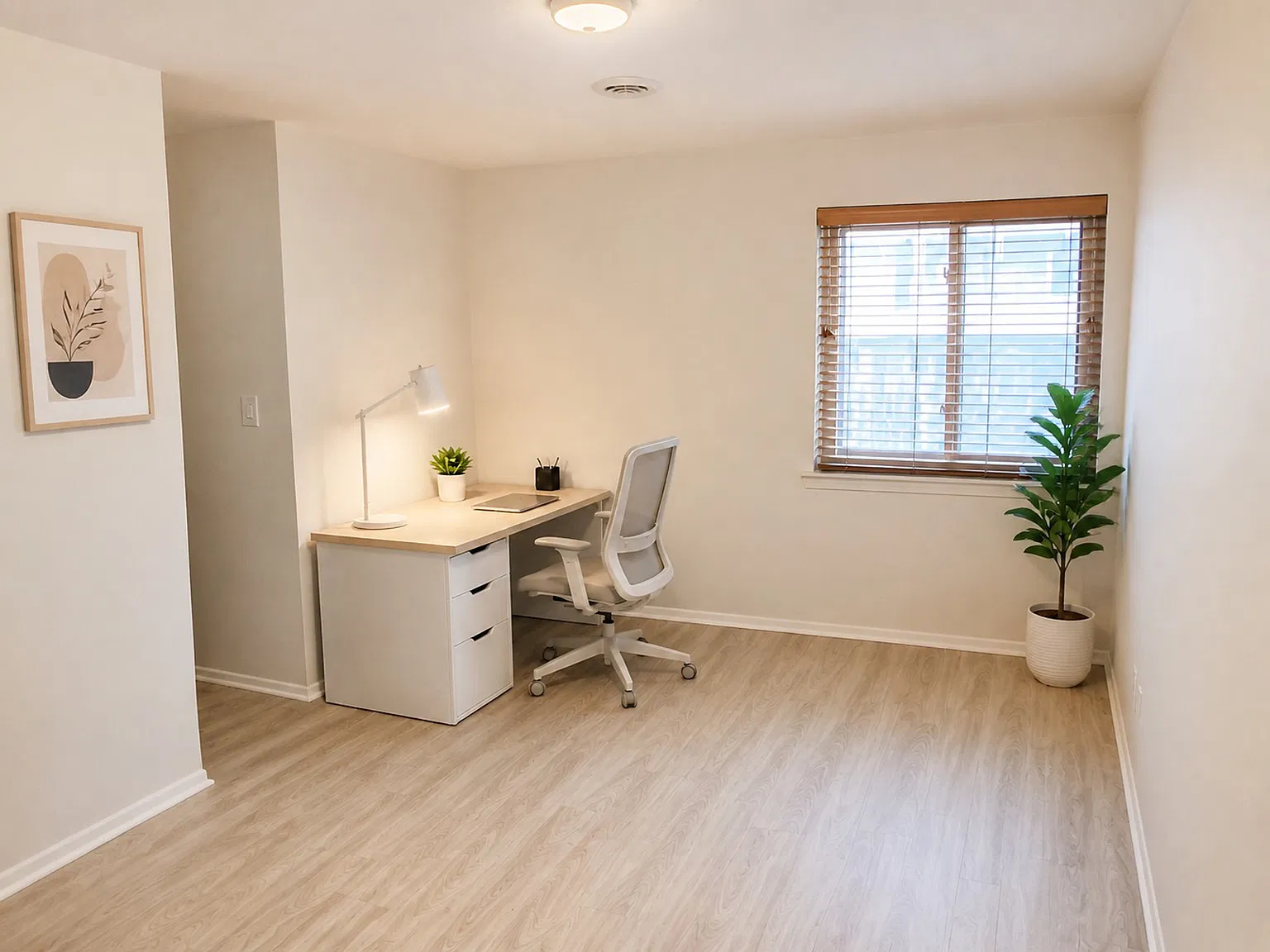 2 bed, 1100 sqft, $1,400 — Photo 4