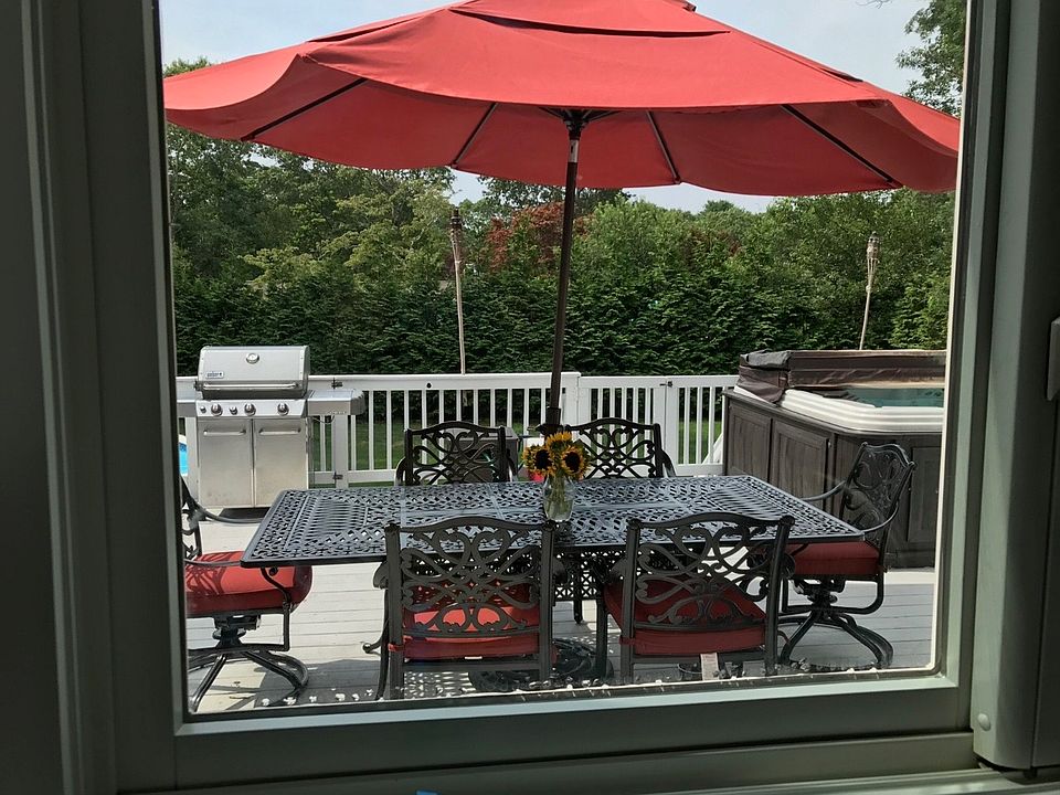 183 Old Country Rd, Speonk, NY 11972 Zillow