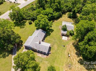 304 S Main St, Heath Springs, SC 29058