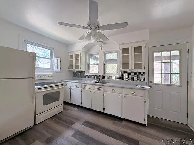 539 Ash St — Photo 13