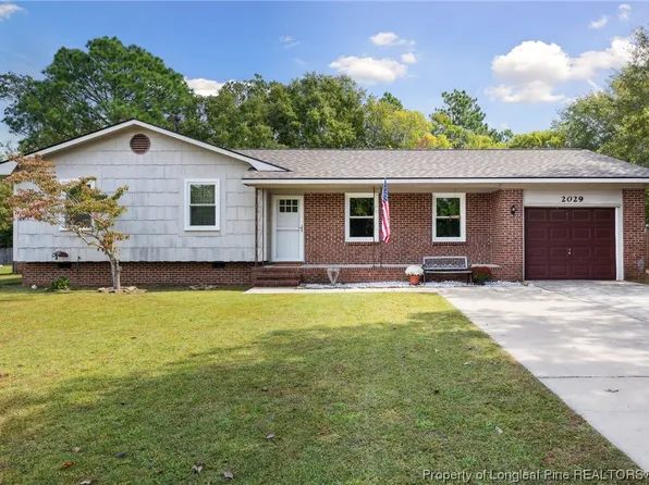2029 Dockside Dr, Fayetteville, NC 28304