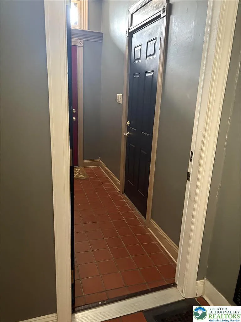 1 bed, 1.0 bath, 800 sqft, $1,750 — Photo 3