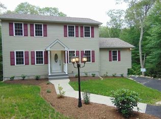 72 Parker St, Glocester, RI 02814