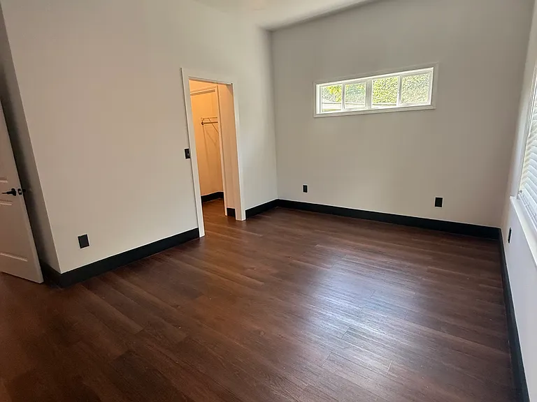1073 Harwell St NW — Photo 29