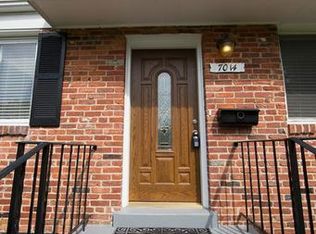 7014 Murray Ln, Annandale, VA 22003