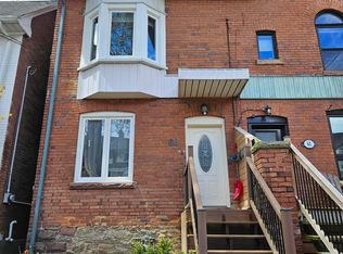 60 Hamilton St #2, Toronto, ON M4M2C8