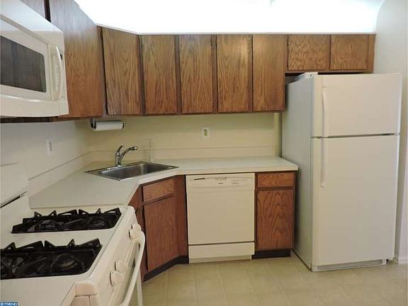 4th image of 62 Juniper Way