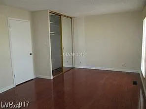 2909 Merritt Ave — Photo 8