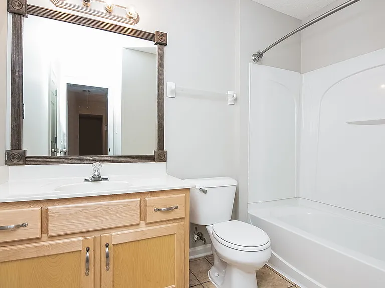 7076 Maple Grove Rd — Photo 13