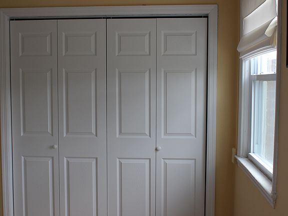 Lots of closet space