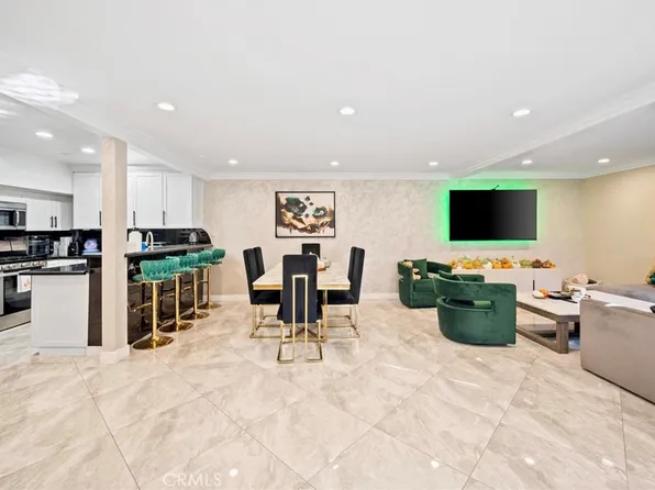 7924 Woodman Ave Unit 78, Panorama City, CA 91402