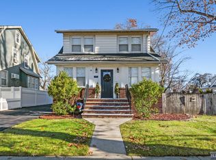 48 Rochelle Ave, Rochelle Park, NJ 07662